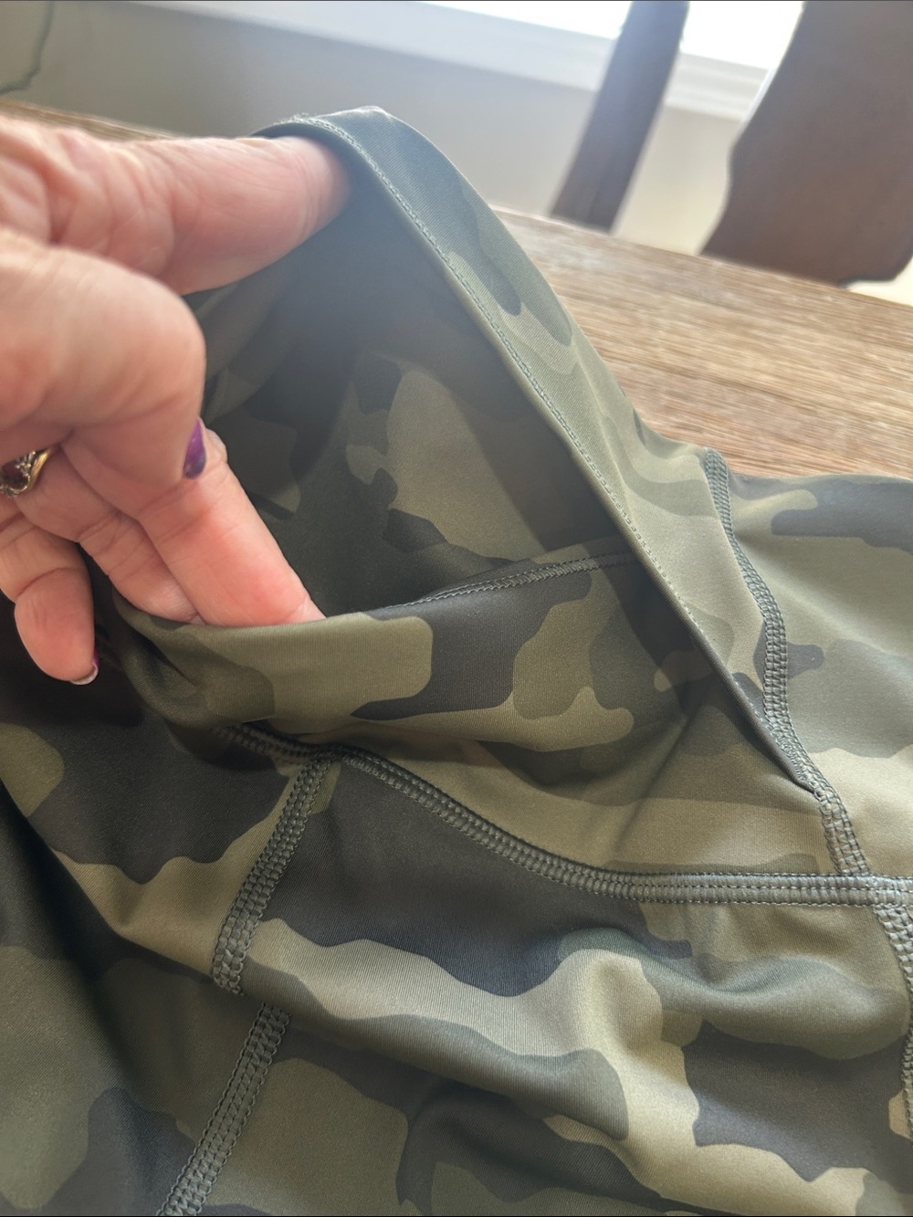Duluth Trading Co  Olive Green Camo Leggings size S x 31 - Picture 6 of 7